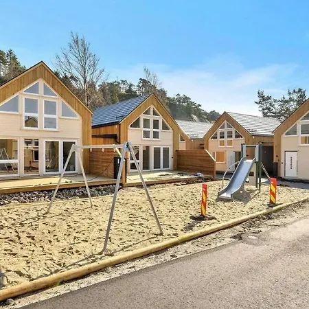 Holiday home Arostunet 3