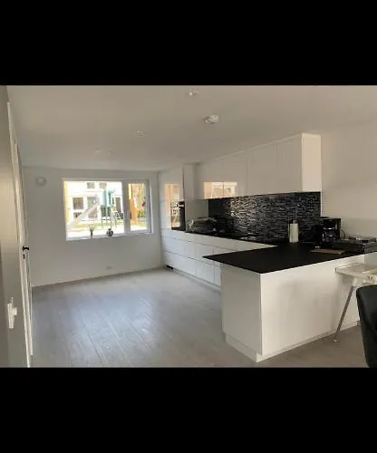 Arostunet 3 Semesterbostad *