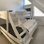Arostunet 3 *